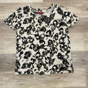 Philanthropy Tshirt Size Small NWT